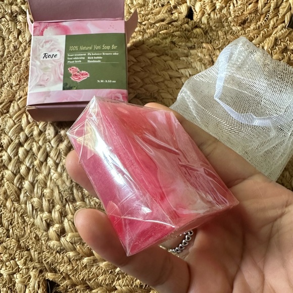 💛 item 3/$10 Yoni Soap Bar - Picture 4 of 5